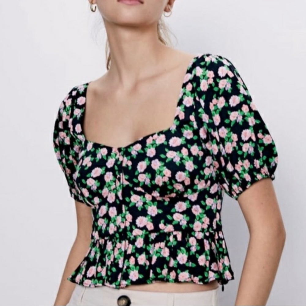 Zara - Floral Puff Sleeve Top